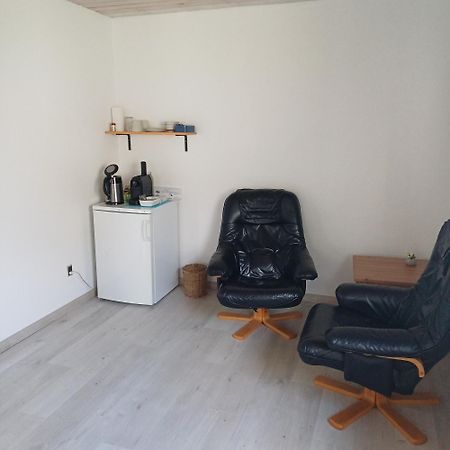 Hyrdeskolen Daire Give Dış mekan fotoğraf