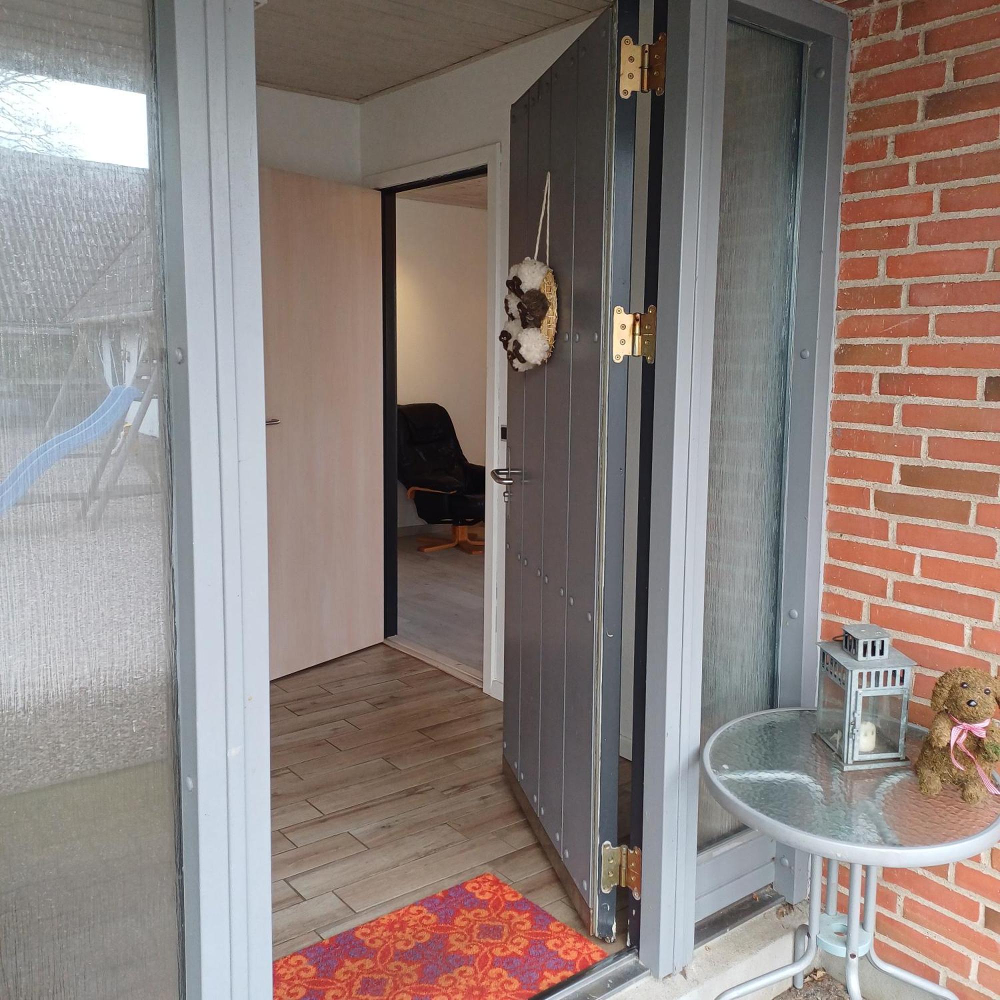 Hyrdeskolen Daire Give Dış mekan fotoğraf